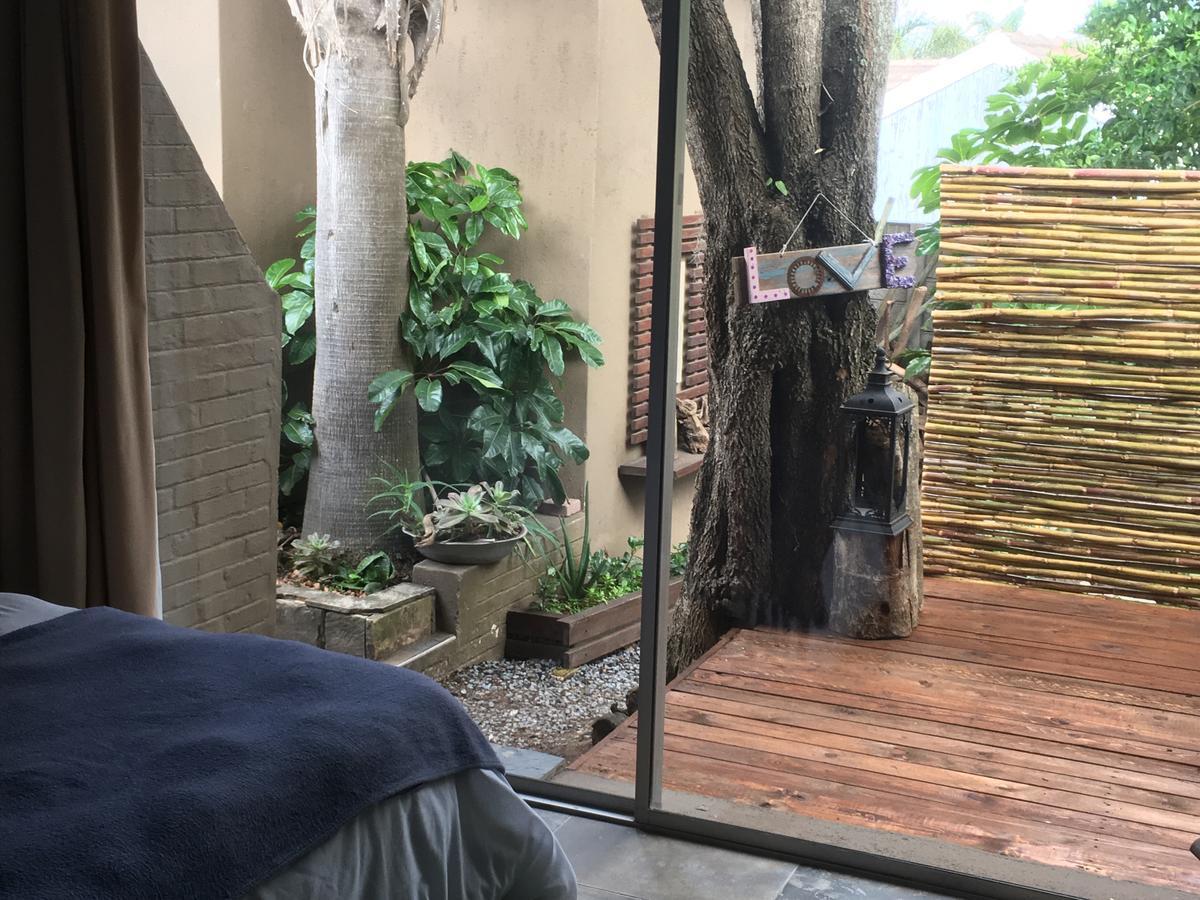 Log Inn شرق لندن المظهر الخارجي الصورة